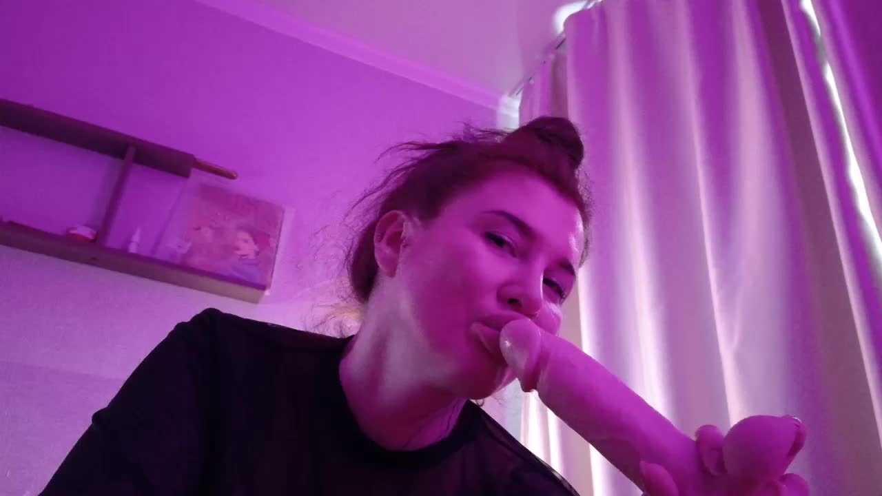 Dragon_fruit Adult Chat October 16, 2025