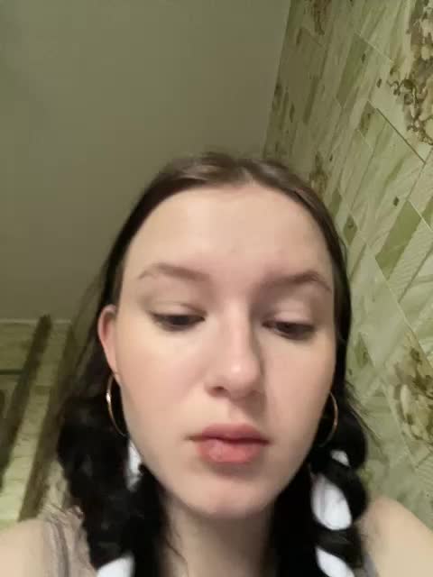 Hotgirrrl Adult Chat October 16, 2025