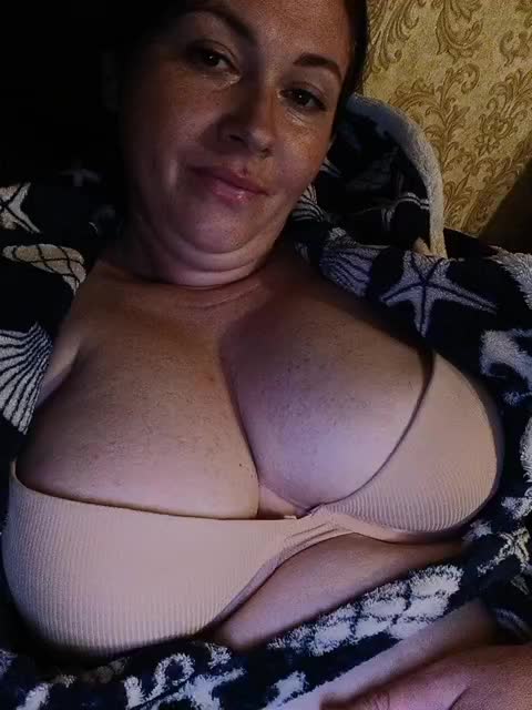 Sweet-Milana Adult Chat October 16, 2025