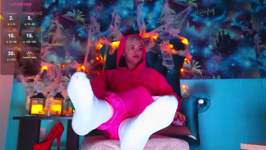 Snow_Goddess Adult Chat October 16, 2025