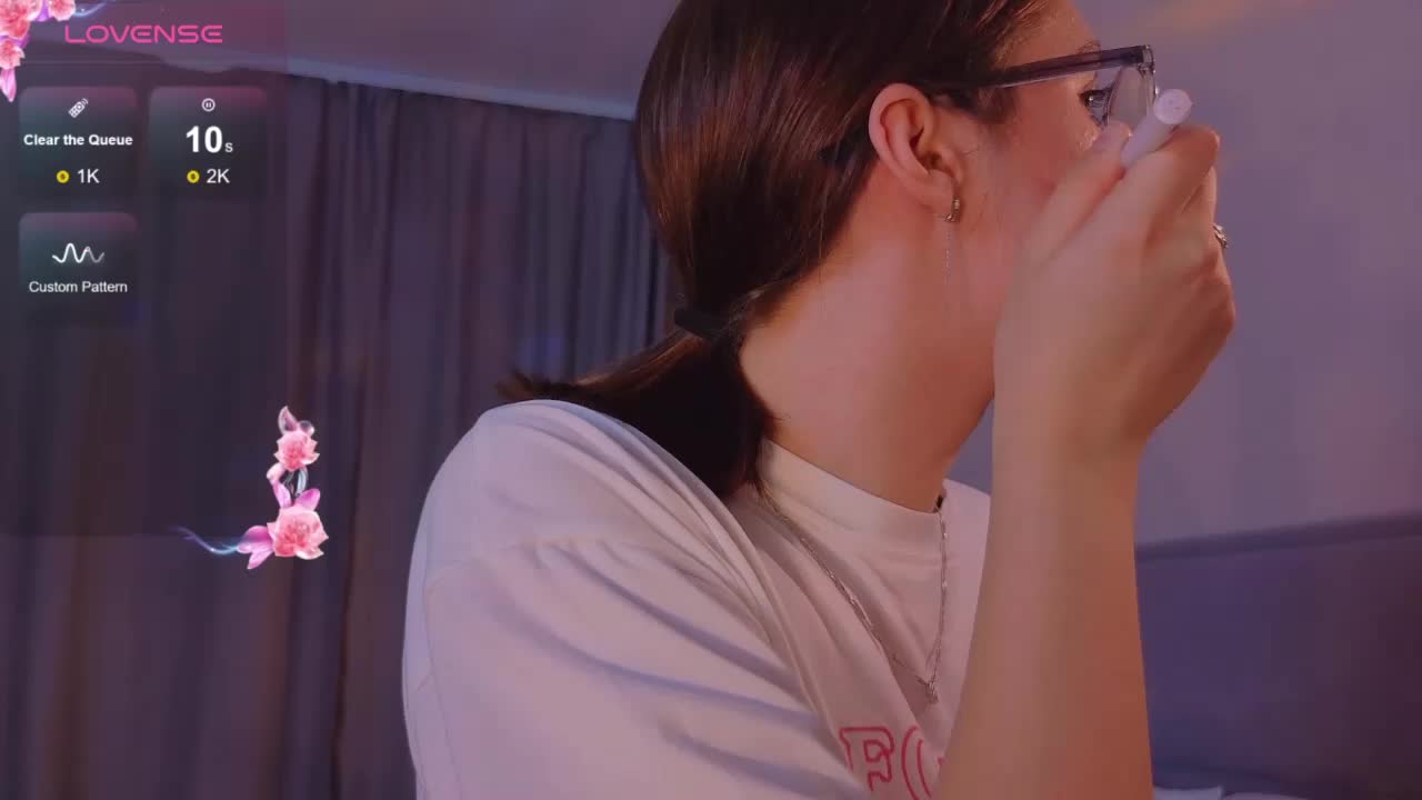 MiaLuw Adult Chat October 16, 2025