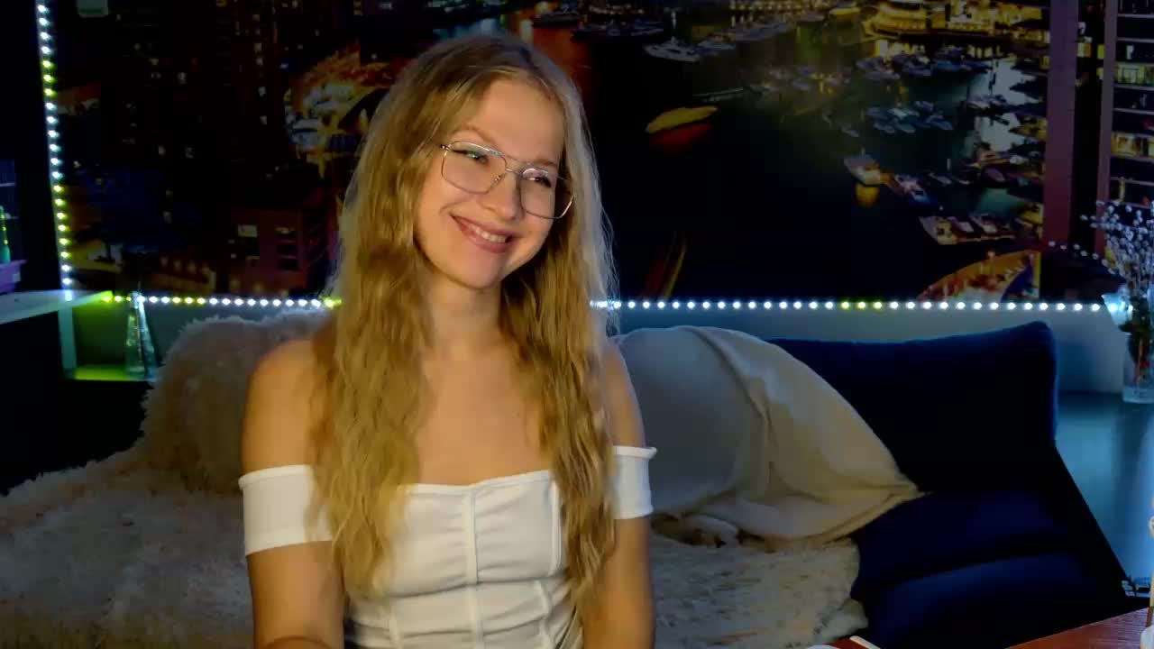 _Vishka_ Adult Chat October 17, 2025