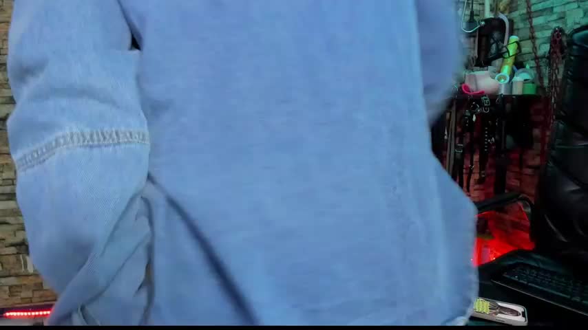 Liltildeman_moon Adult Chat October 16, 2025