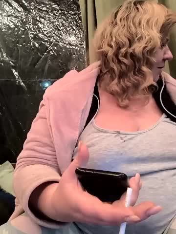 jusichka Adult Chat October 17, 2025