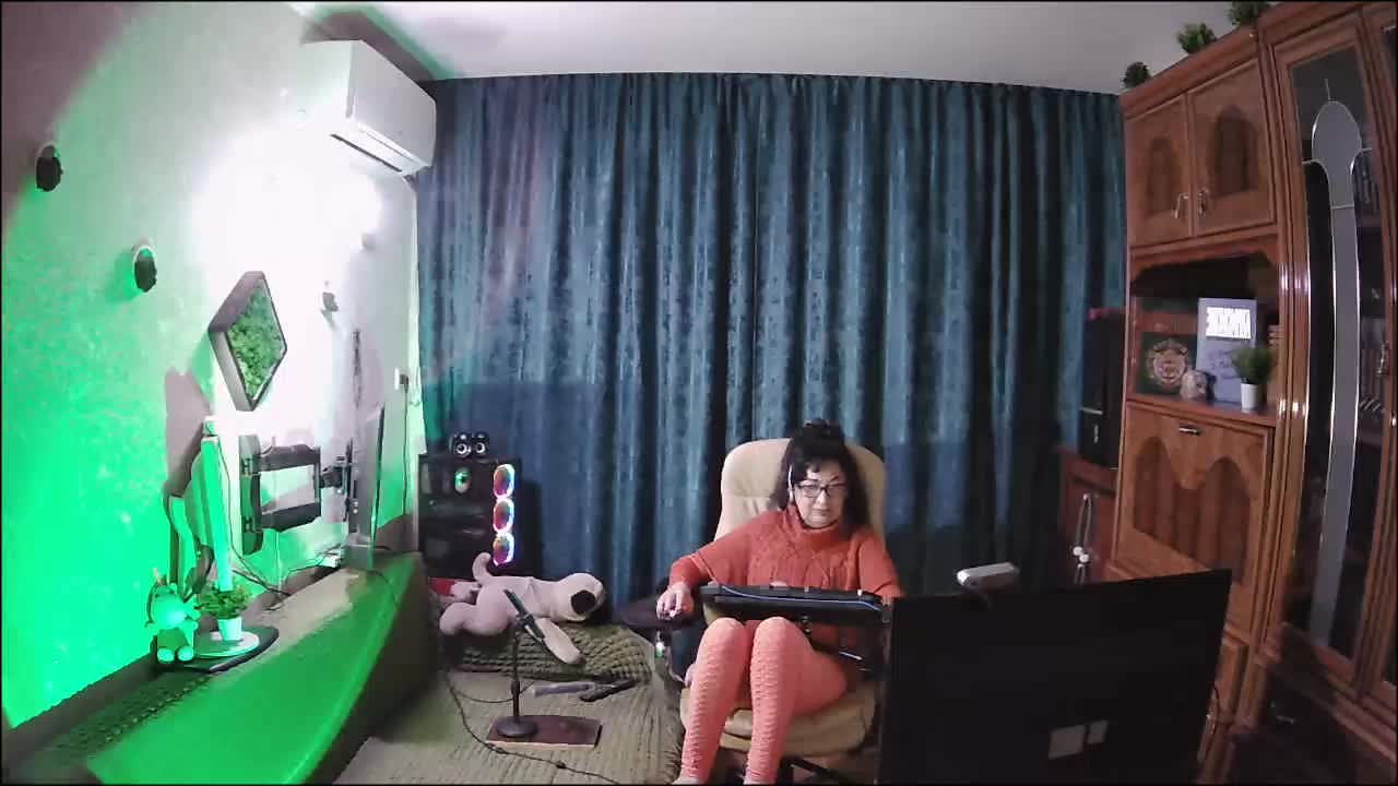 Infodar Adult Chat October 17, 2025