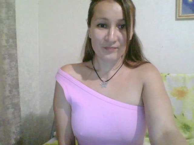 Yuliya333 Adult Chat October 17, 2025