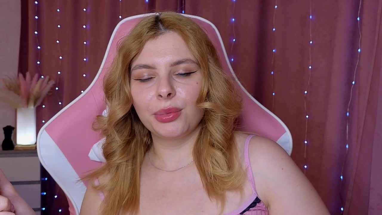 Venus_ Adult Chat October 17, 2025