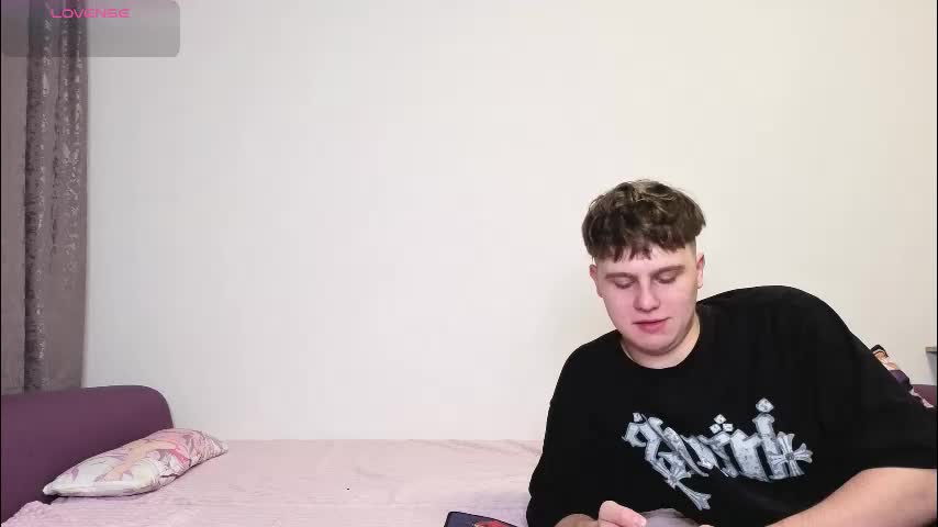 emily_and_ilumi Adult Chat October 17, 2025