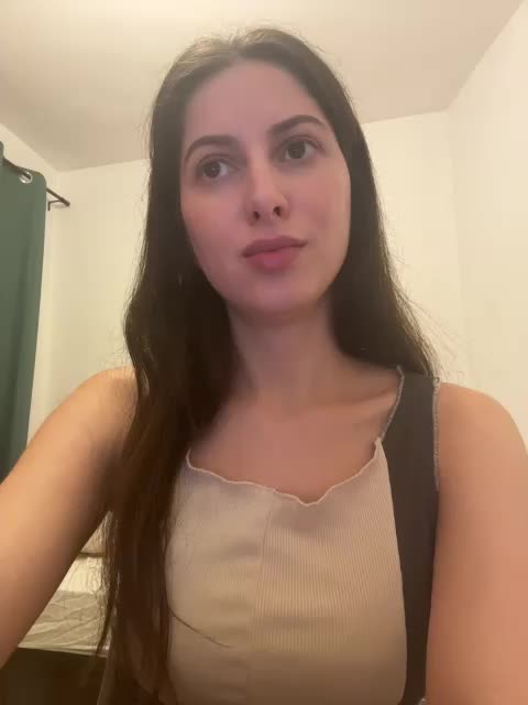 Hot-lina Adult Chat October 17, 2025