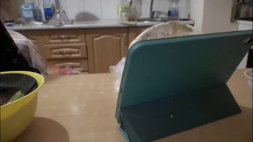 rosea_champagne Adult Chat October 17, 2025