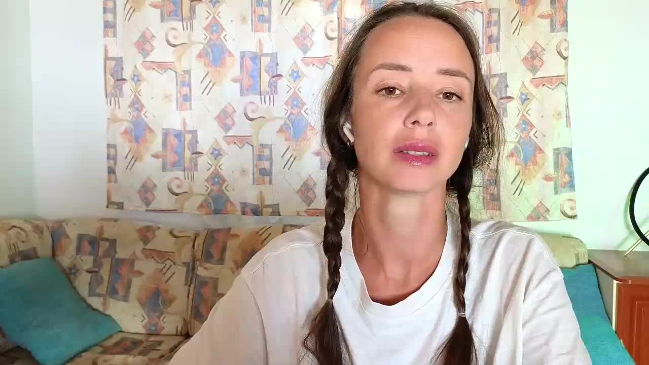 Miss_Milka Adult Chat October 17, 2025