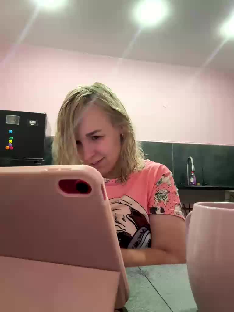 Kinesha Adult Chat October 17, 2025