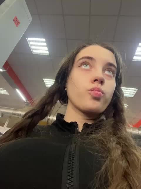 FunnyBanny0312 Adult Chat October 17, 2025