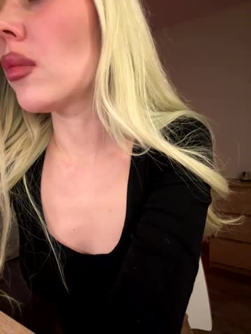 xDinnax Adult Chat October 17, 2025