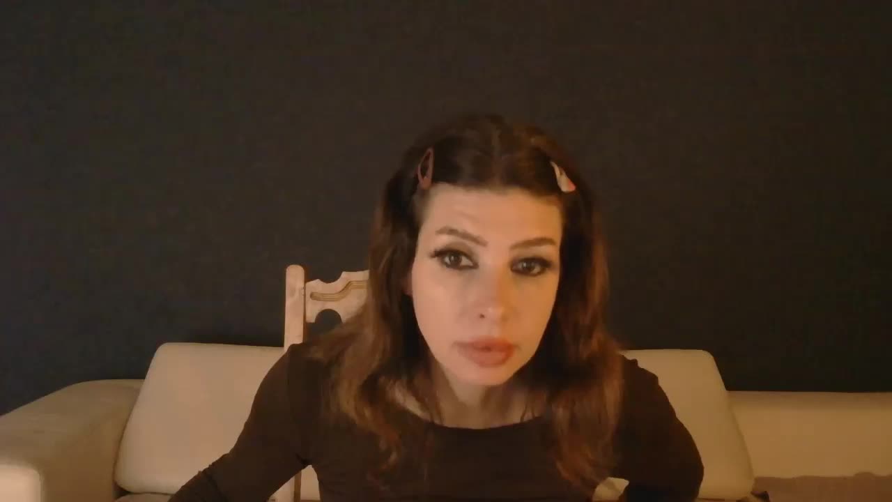 WhiteQueen888 Adult Chat October 17, 2025