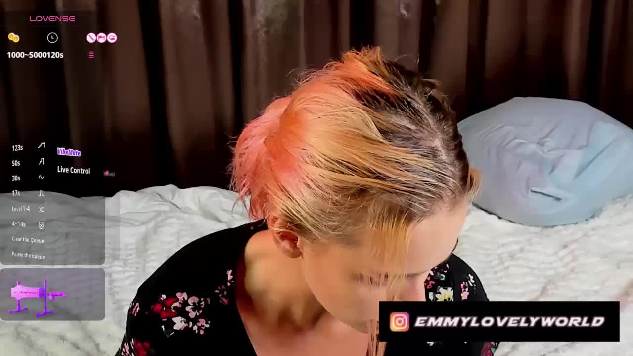 Daughter_of_Ronaldo Adult Chat October 17, 2025