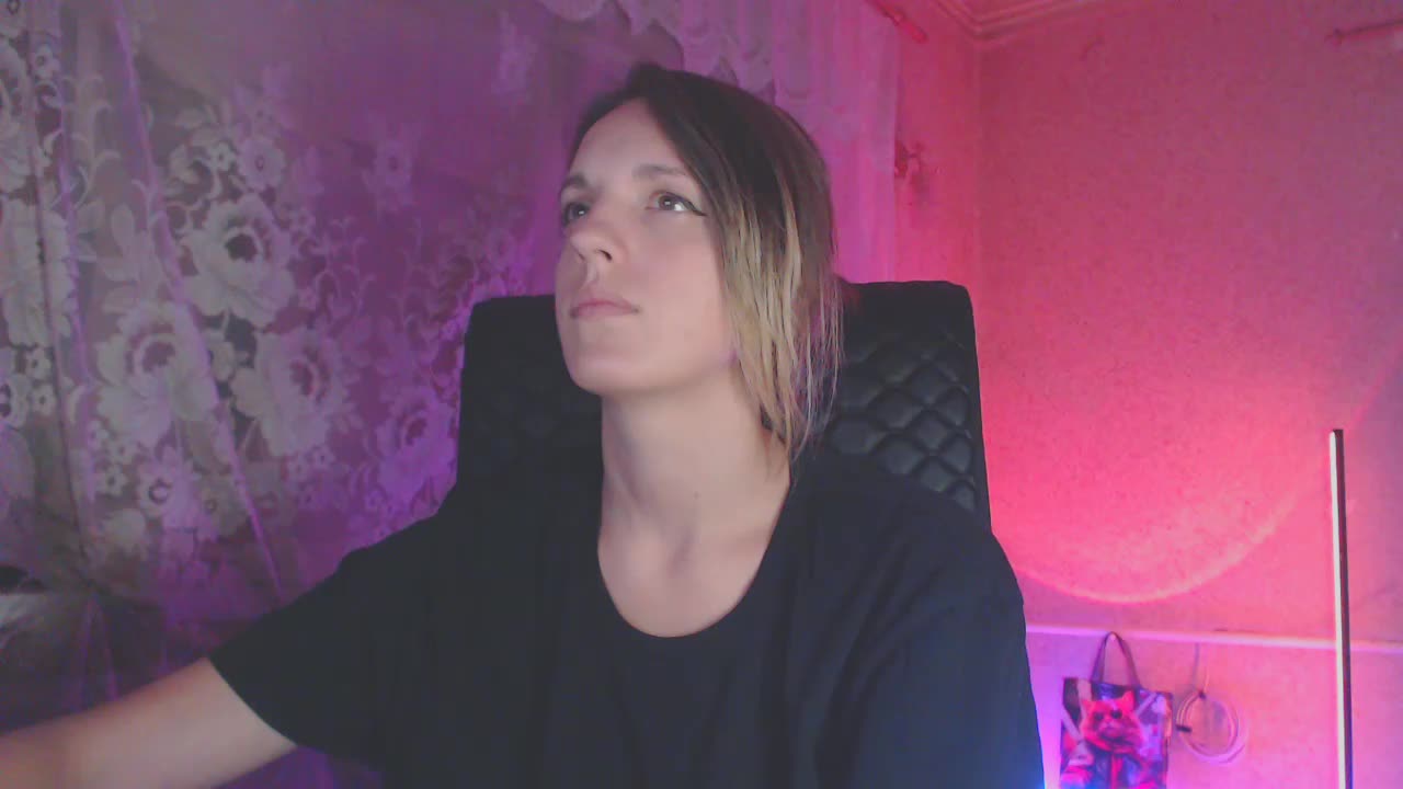 Babymuro4ka Adult Chat October 17, 2025