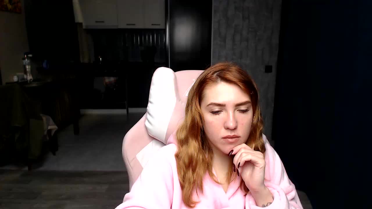 Regimasmile Adult Chat October 28, 2025