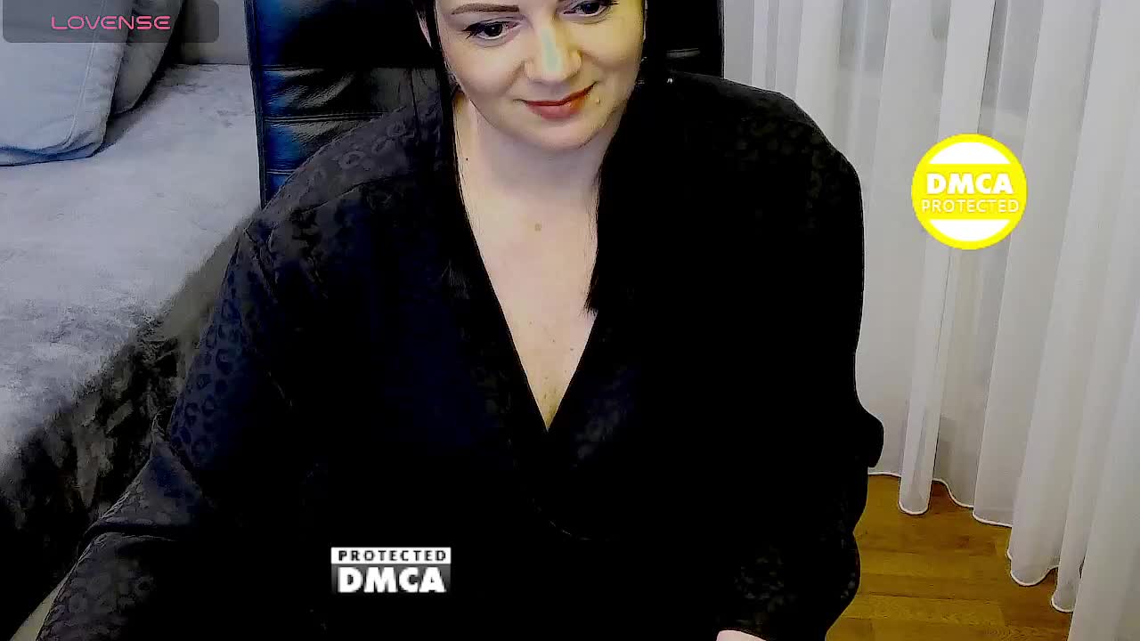 -WarM_Me- Adult Chat October 22, 2025