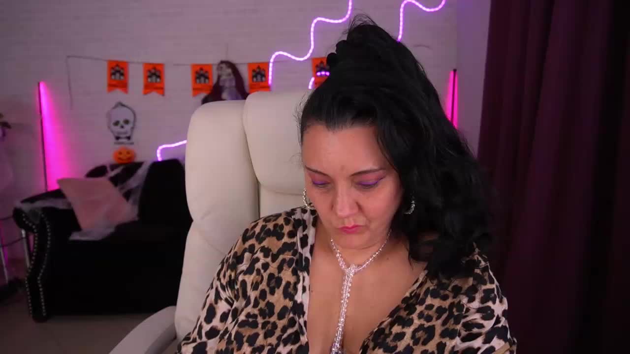 ValeryRosseee Adult Chat October 27, 2025