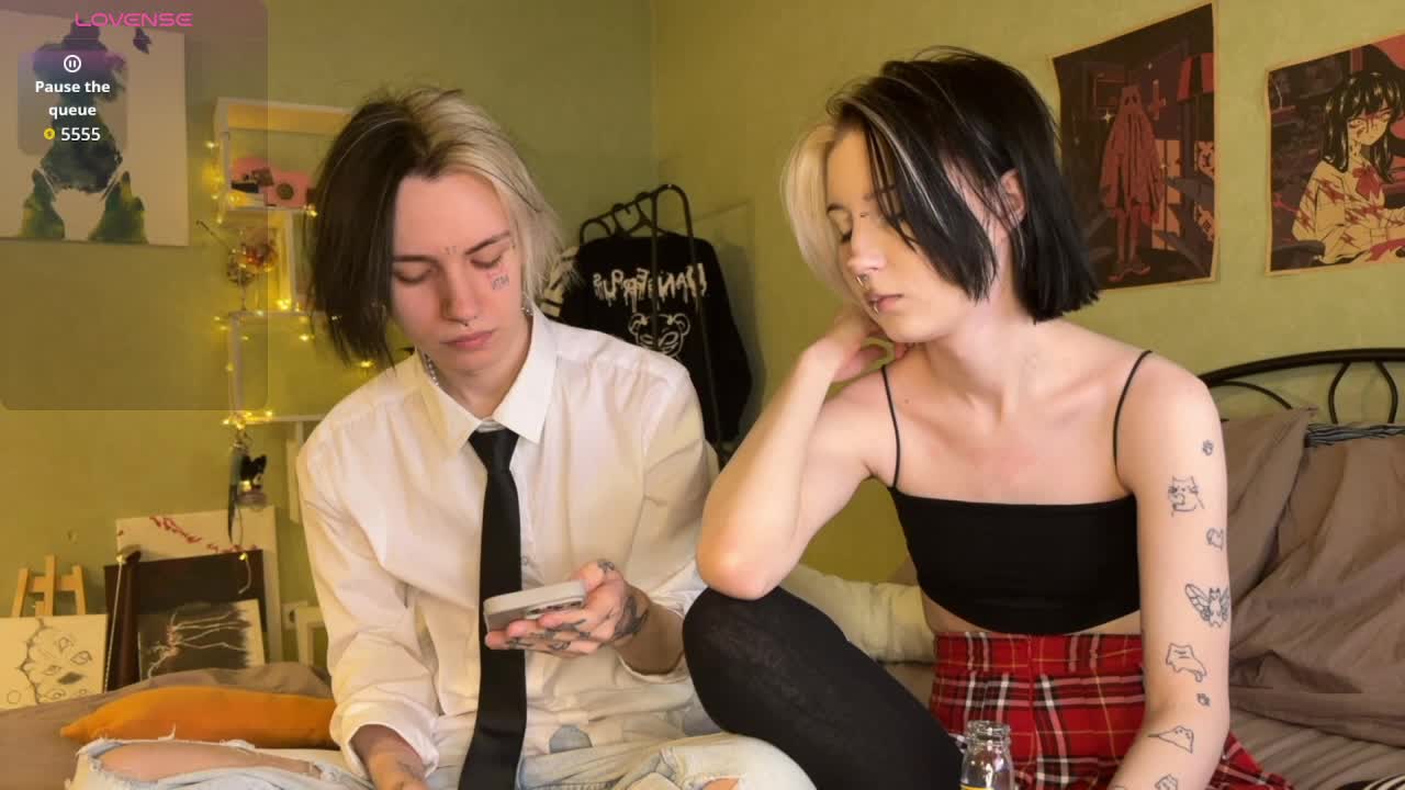 VeryRareTwins Adult Chat October 22, 2025