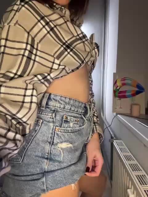 AlisaaAt Adult Chat October 20, 2025