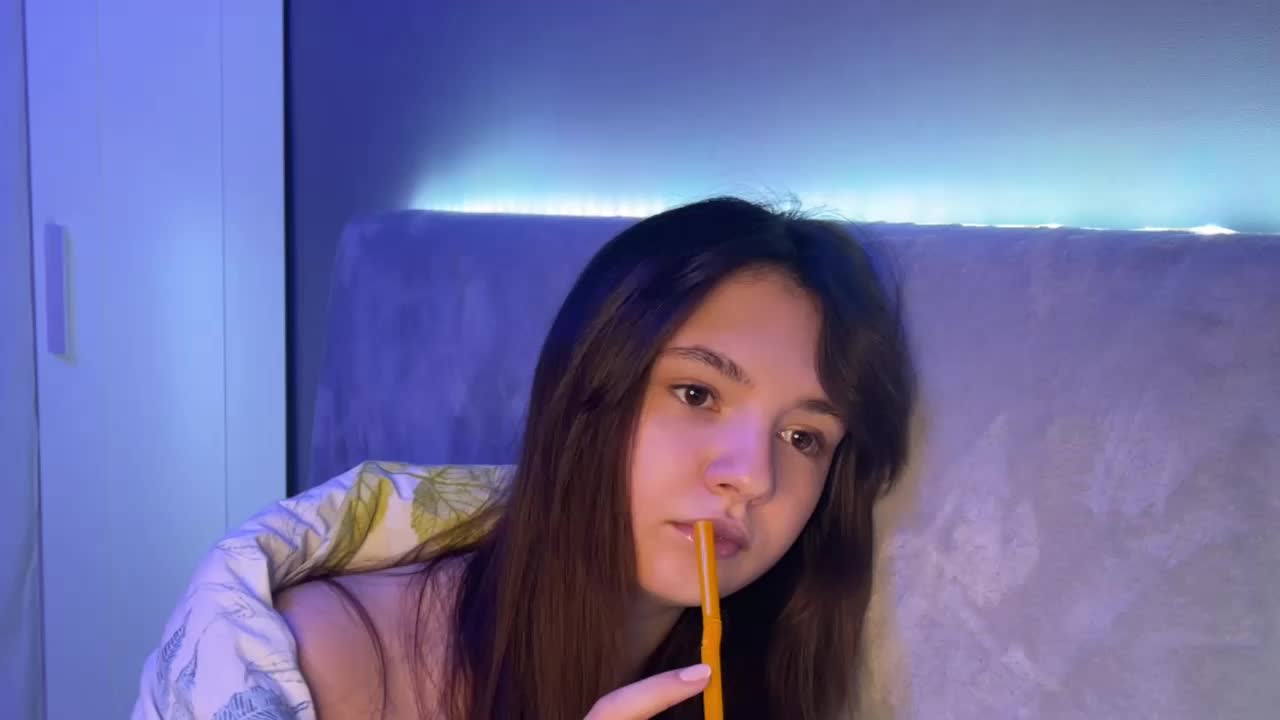 AlisaRichGold Adult Chat October 20, 2025