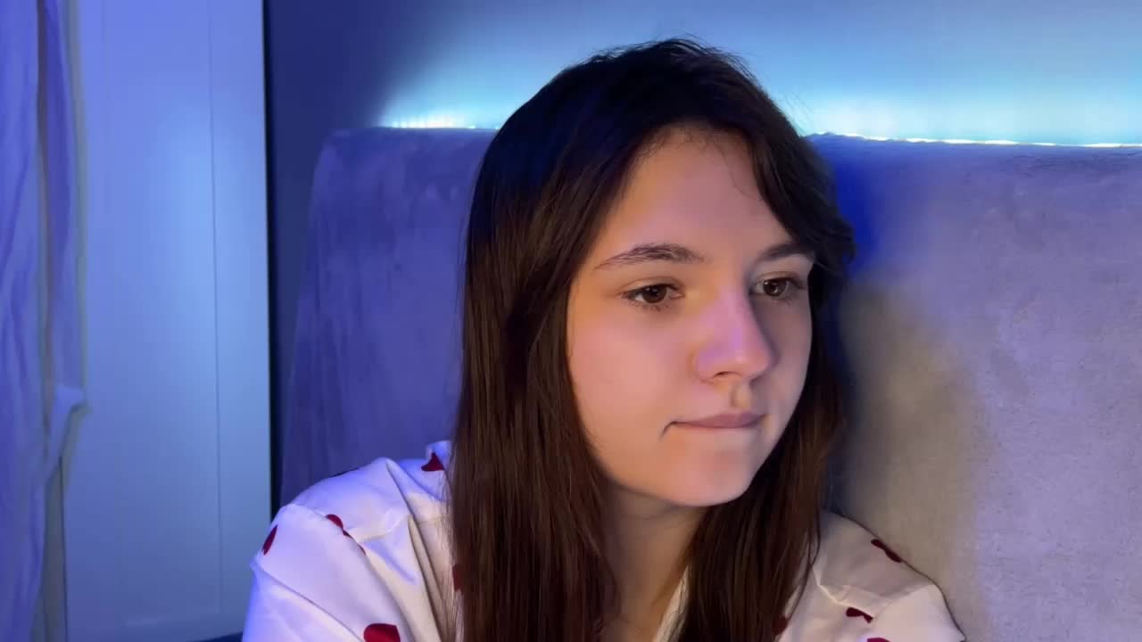 AlisaRichGold Adult Chat October 21, 2025