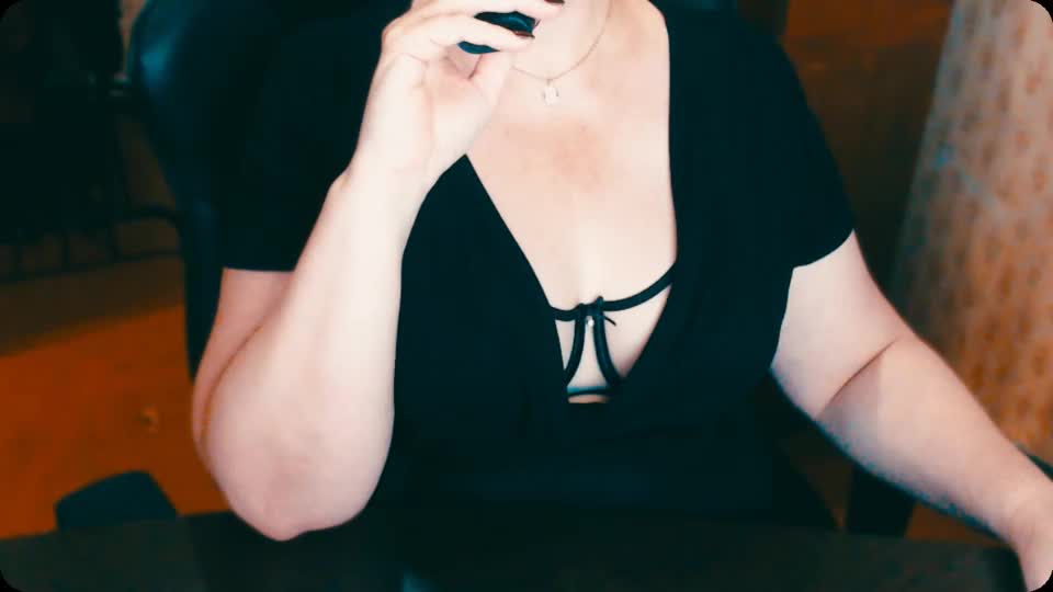 Alisa1917 Adult Chat October 22, 2025