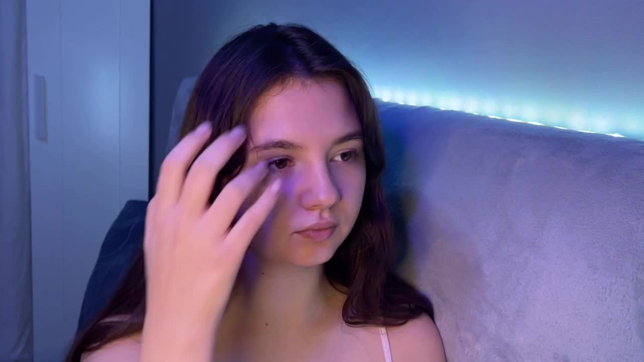 AlisaRichGold Adult Chat October 28, 2025