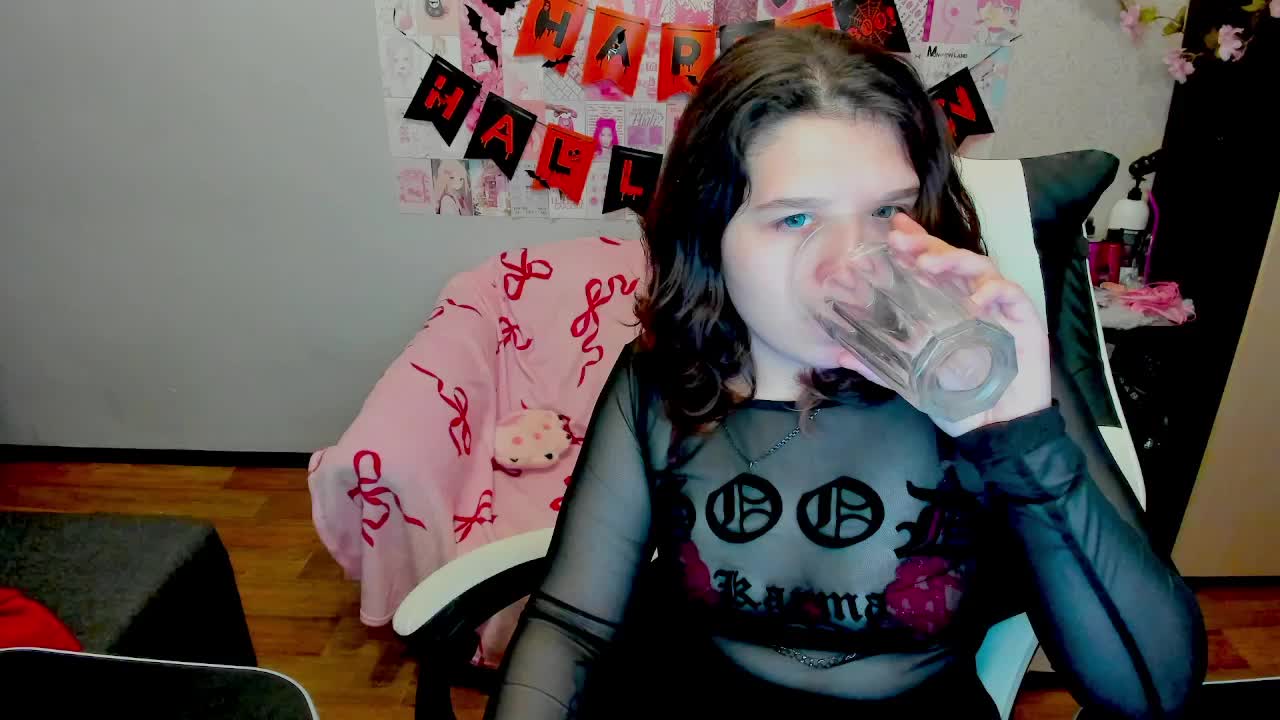 Acid-Kate Adult Chat October 20, 2025