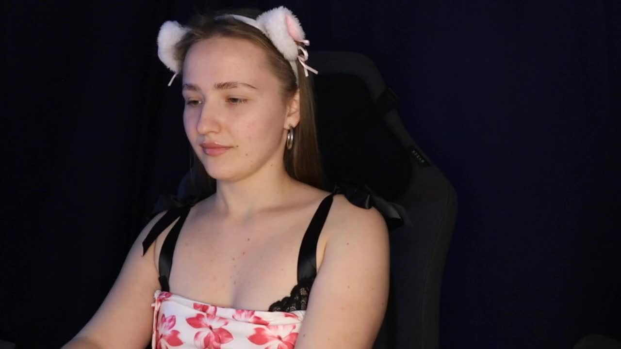 Keily8 Adult Chat October 20, 2025