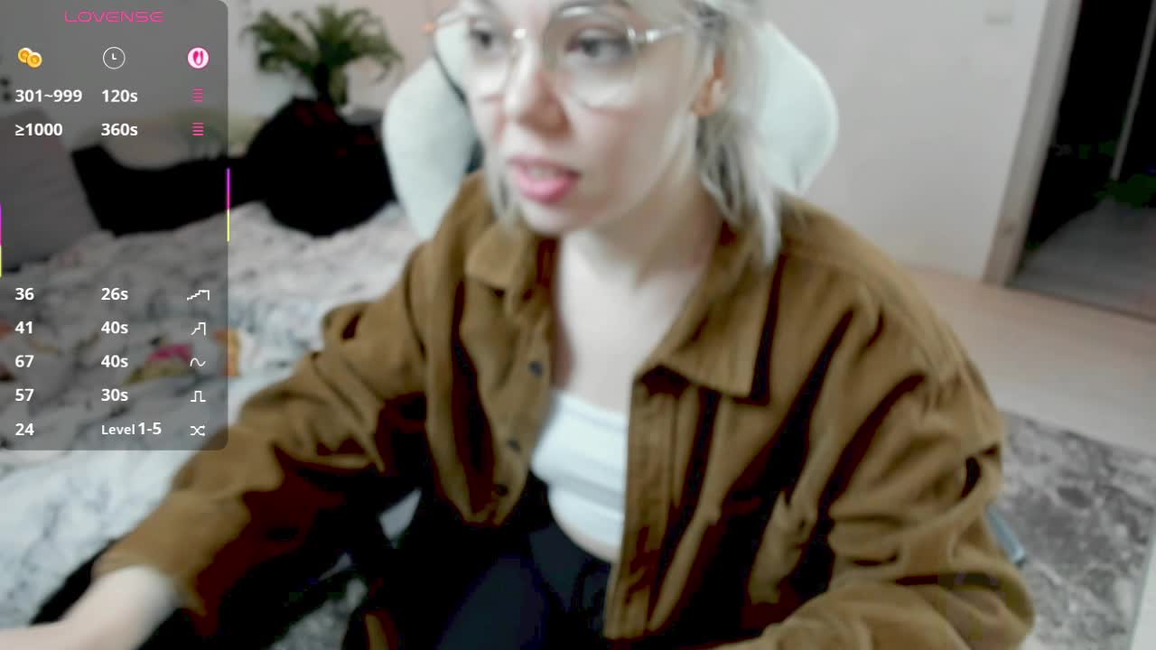 AnyaTaylorJoy_ Adult Chat October 17, 2025