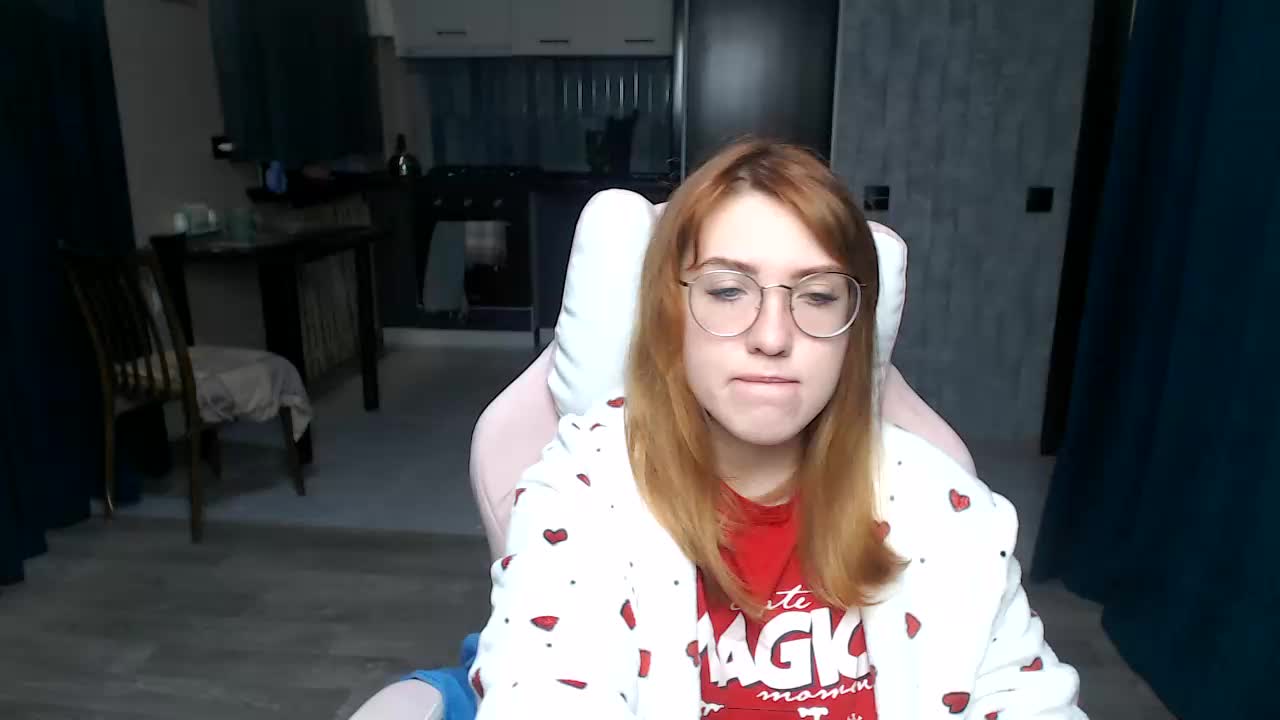 Regimasmile Adult Chat October 24, 2025