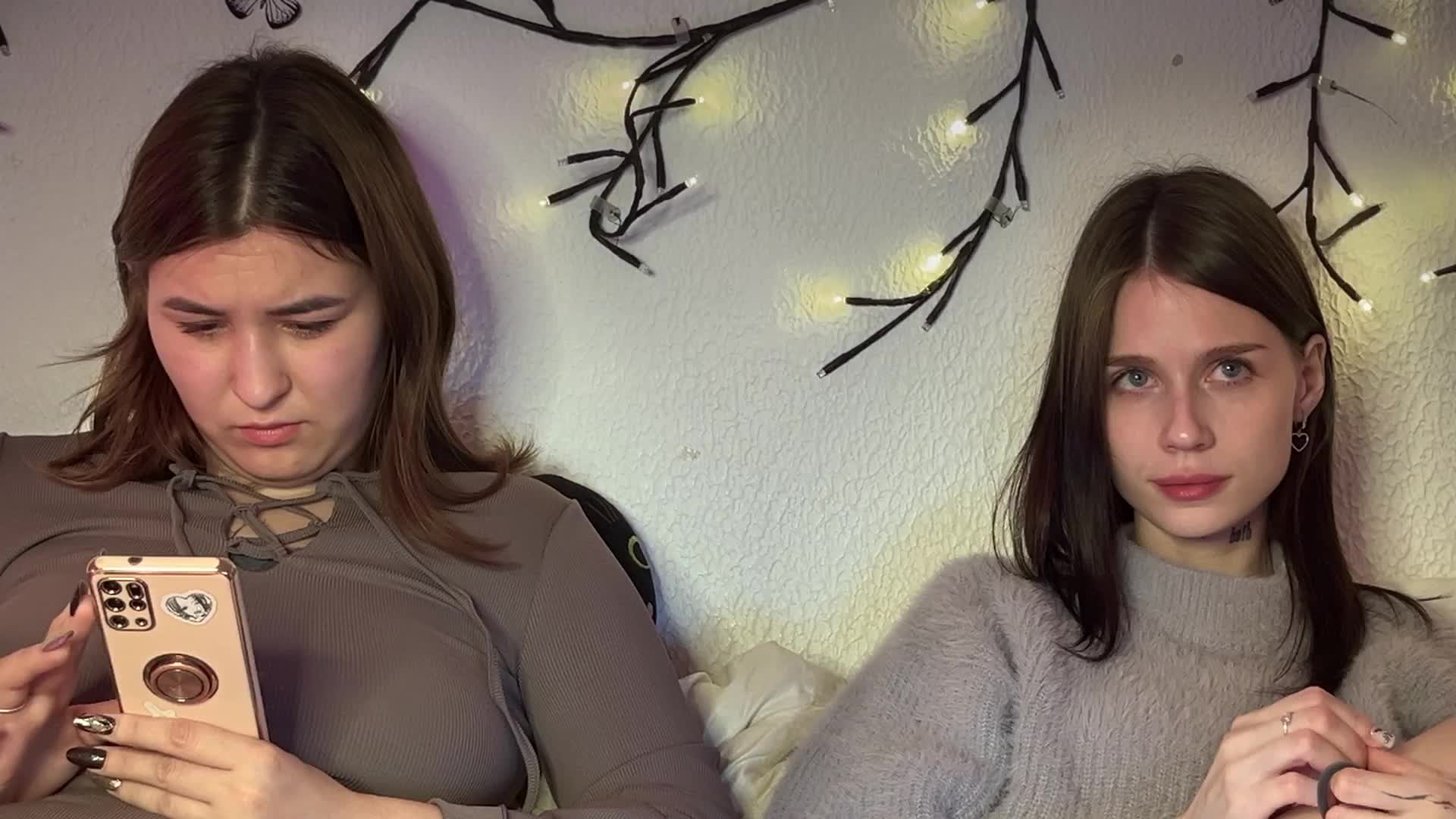 Passionate_Girls Adult Chat October 25, 2025