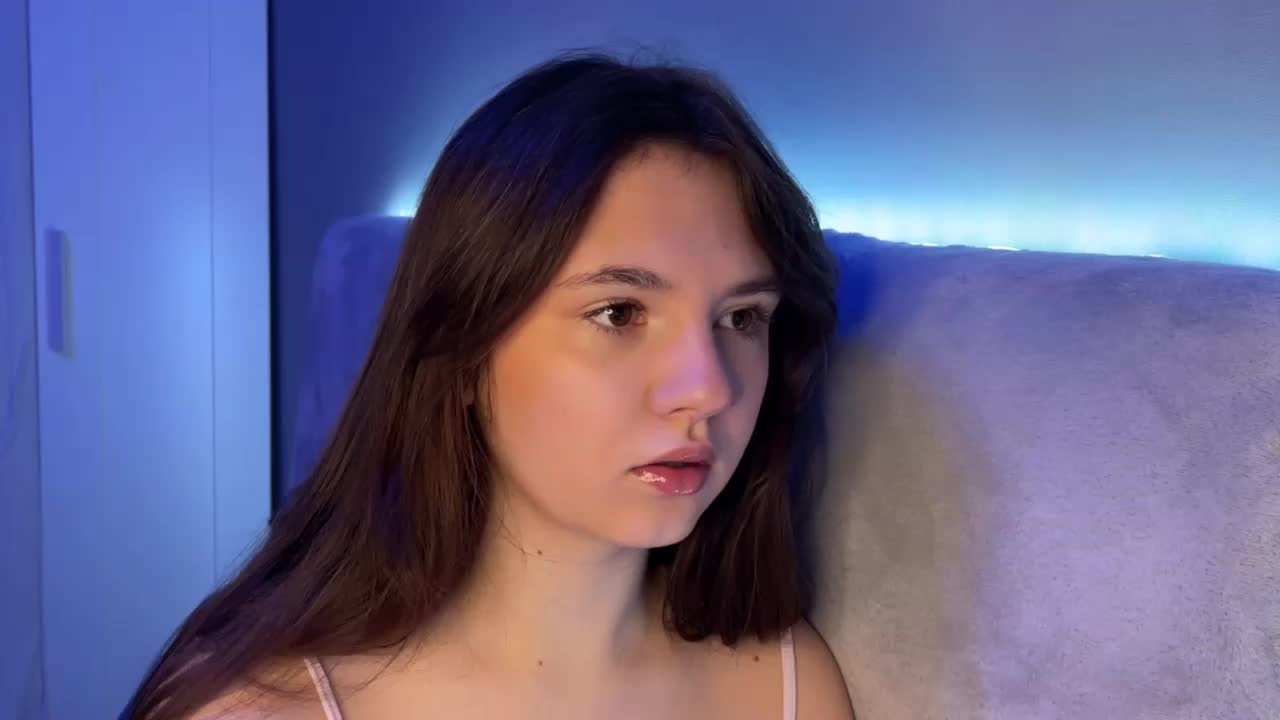 AlisaRichGold Adult Chat October 20, 2025