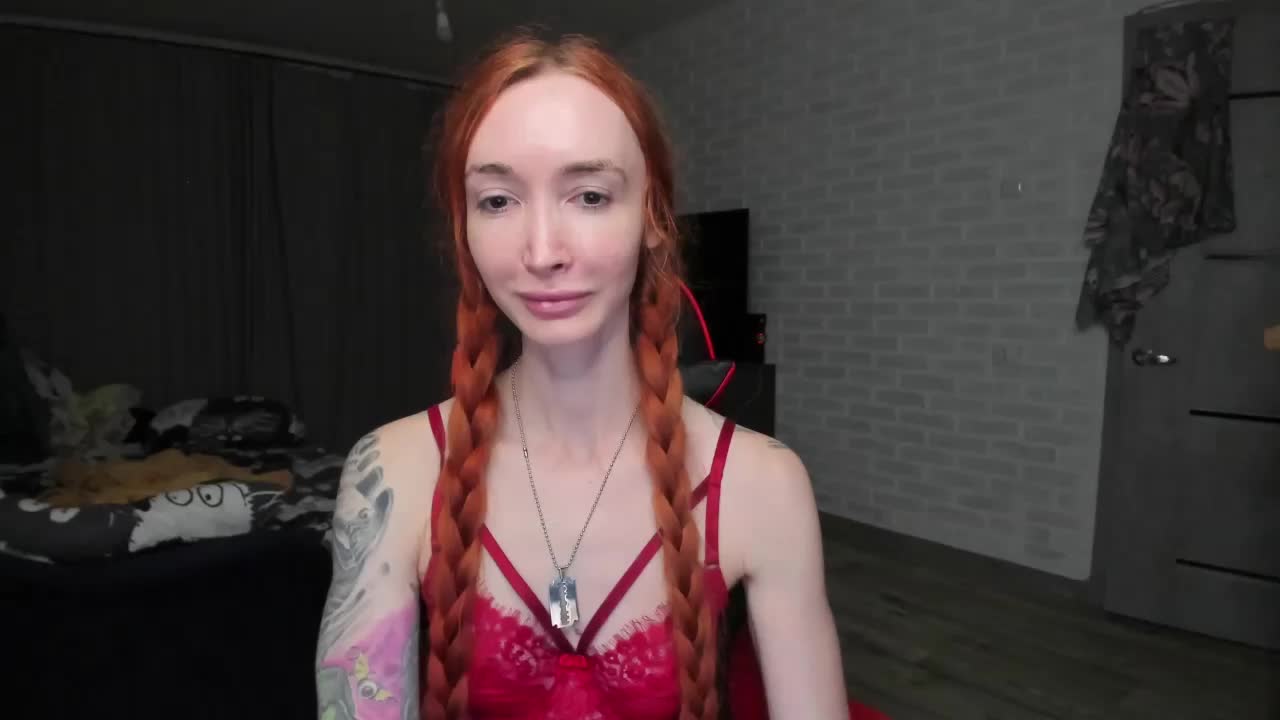 Roxy-Sun Adult Chat October 17, 2025