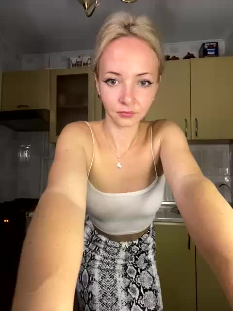 Kristinochka0316 Adult Chat October 24, 2025