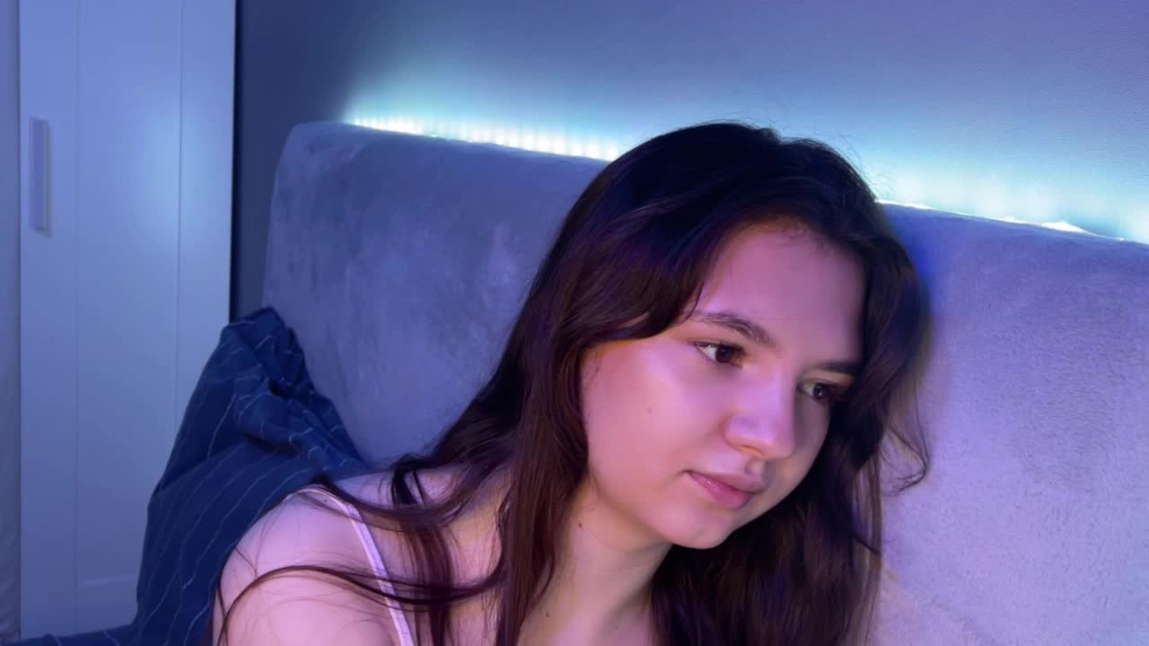 AlisaRichGold Adult Chat October 27, 2025