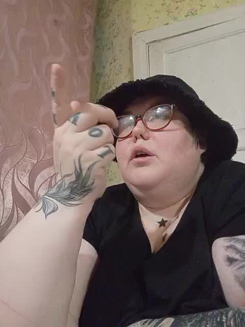 Svetlanka86 Adult Chat October 24, 2025