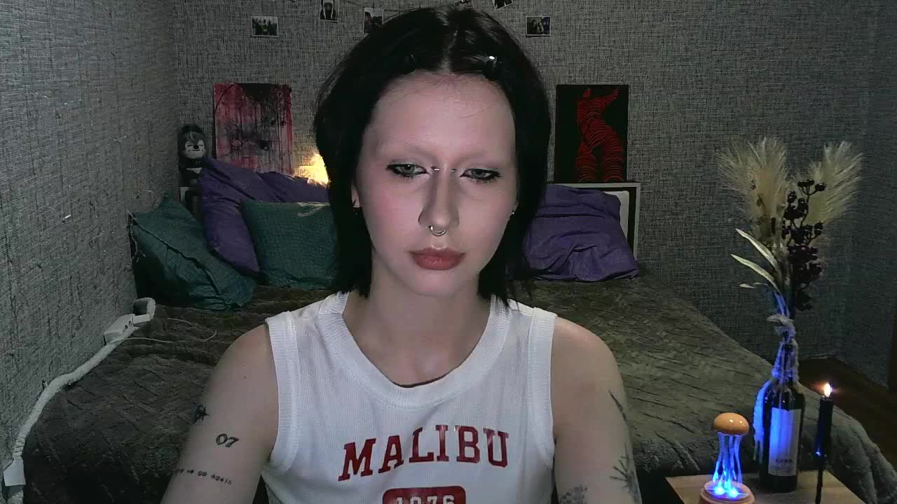 velvetsunrise Adult Chat October 22, 2025