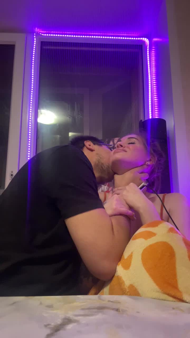 Letti28 Adult Chat October 29, 2025