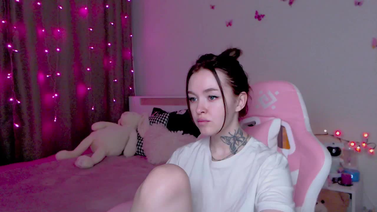 NaughtyMable Adult Chat October 30, 2025