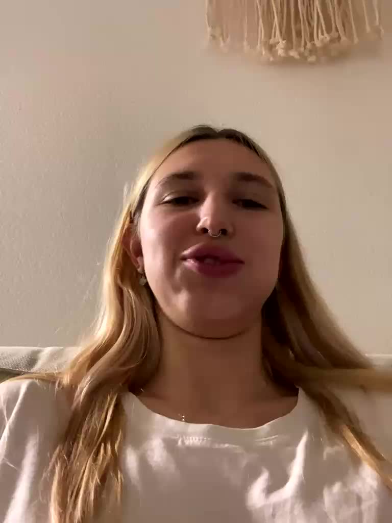 lina_wap Adult Chat October 28, 2025