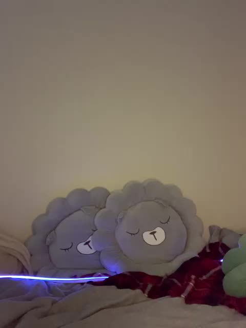 MilaMcGarden Adult Chat October 31, 2025