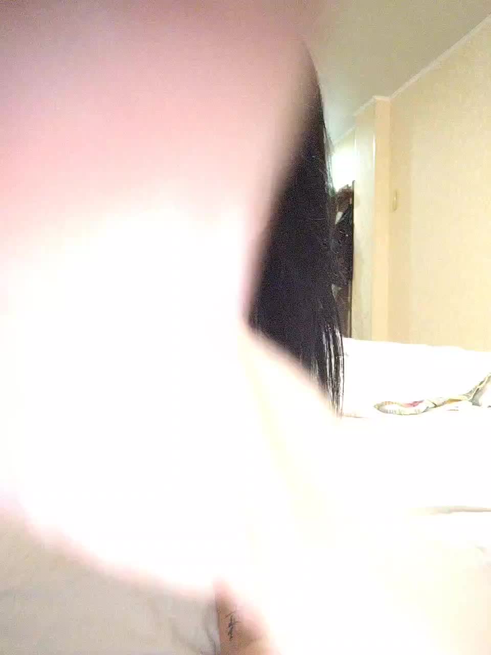 Loreal Adult Chat October 29, 2025