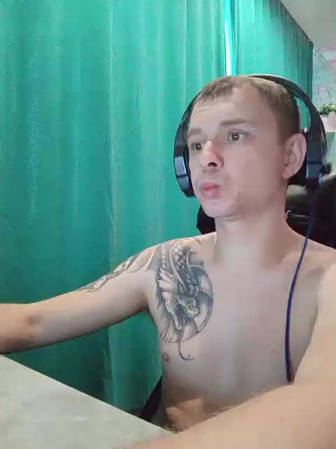 Niki233221 Adult Chat October 31, 2025