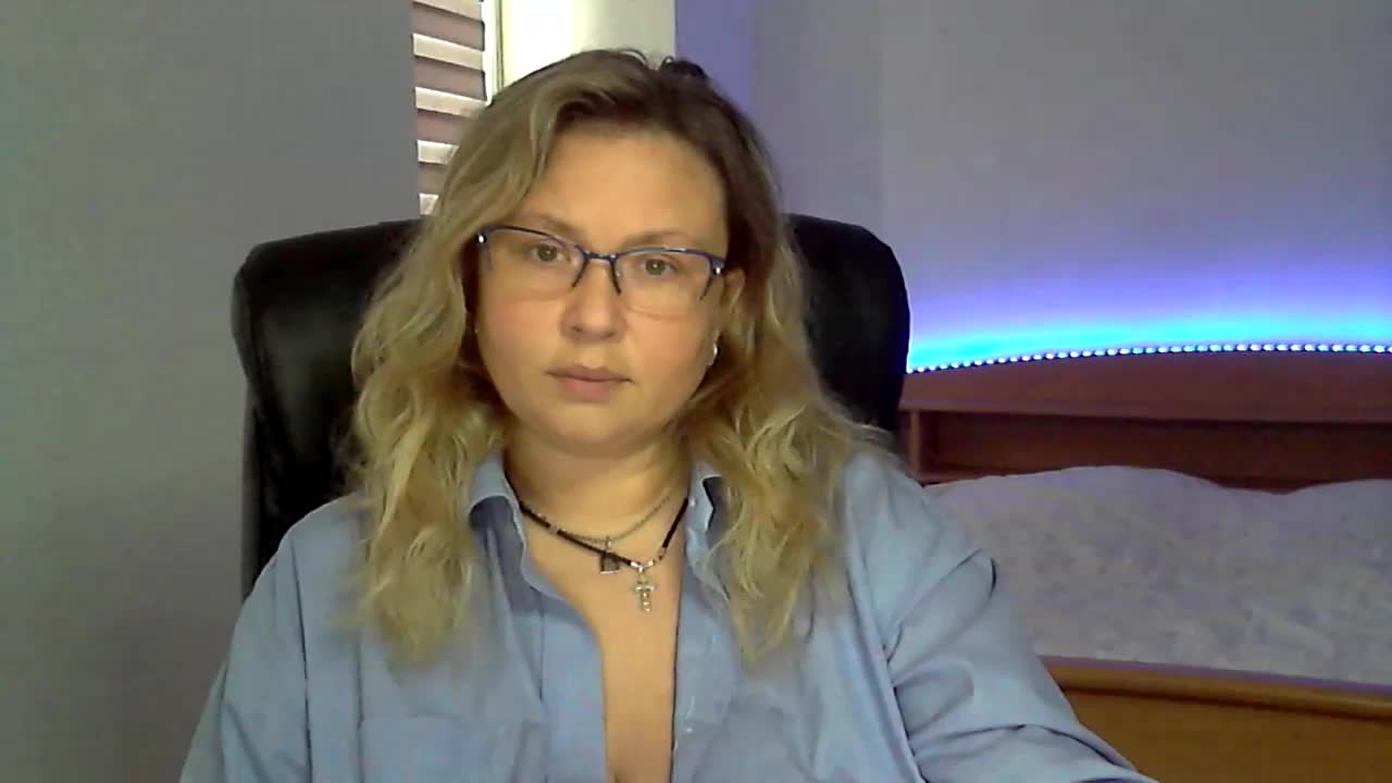 NERVOMOTINA Adult Chat October 31, 2025