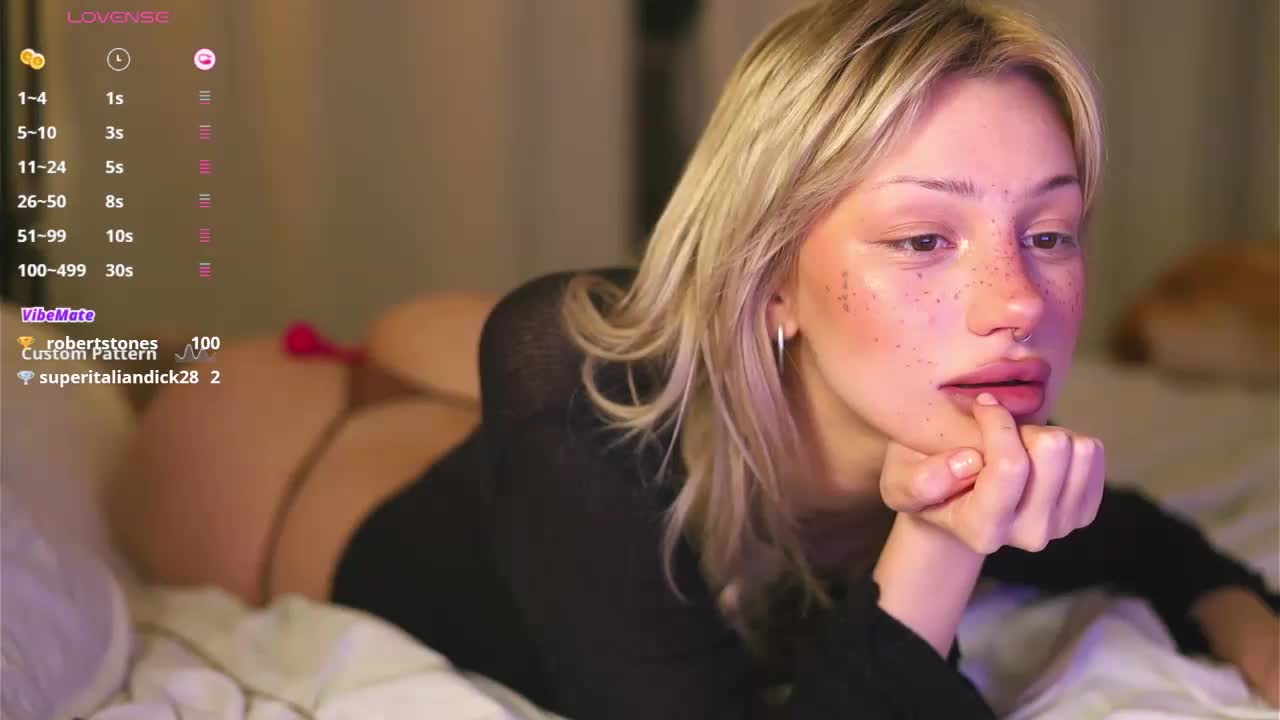 babeholly Adult Chat October 30, 2025