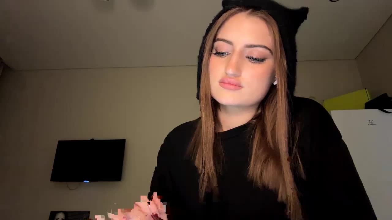 AuraLahrman Adult Chat October 29, 2025